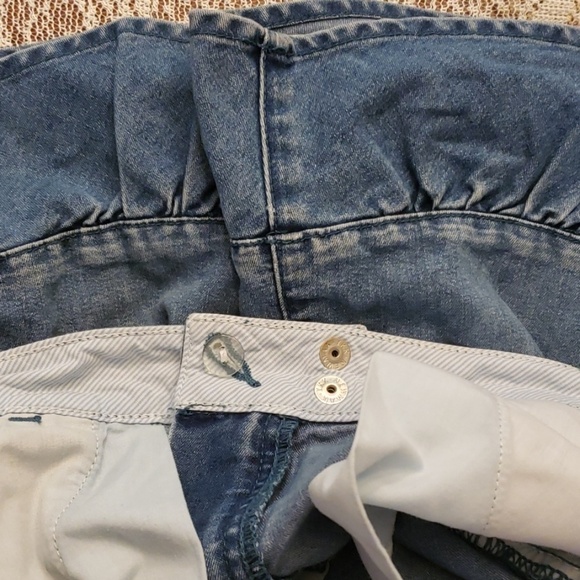 Tommy Hilfiger Ruffle Bottom Capri Jeans 5 - Picture 8 of 8